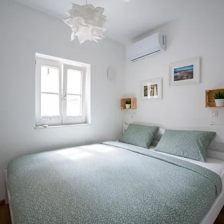Apartma Na Trgu * Ribnica